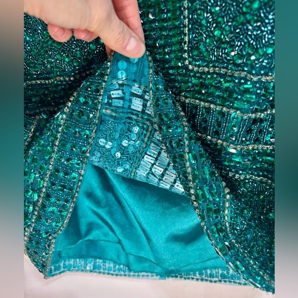 Sherri Hill size 2 emerald beaded cocktail dress - Picture 9 of 17